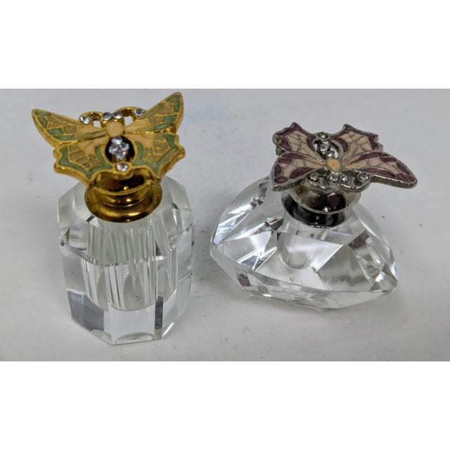 Traditional Regency Vintage Crystal Perfume Bottles With Glass Applicators - Set of Two For Sale - Image 3 of 8