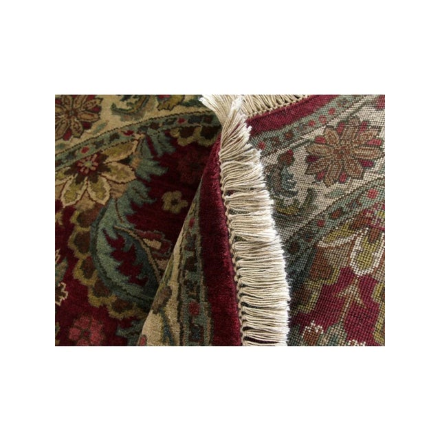 Indian 1990s Round Indian Mughal Area Rug 4x4 For Sale - Image 3 of 8