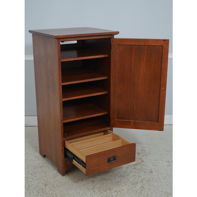 Mission Stickley Mission Oak 1 Door 1 Drawer Media Cabinet For Sale - Image 3 of 18
