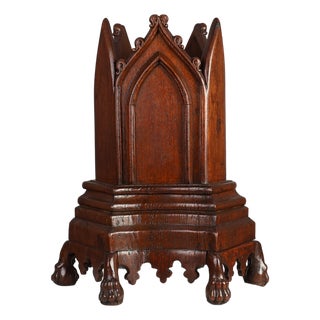 19th Century Neo-Gothic Oak Umbrella Stand with Sculptural Carving, France For Sale