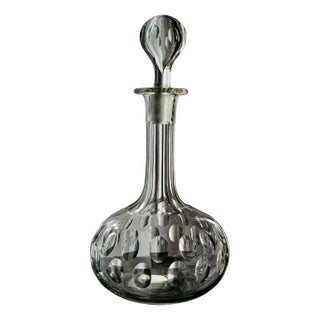 Victorian Shaft and Globe Glass Decanter, England, 1880 For Sale
