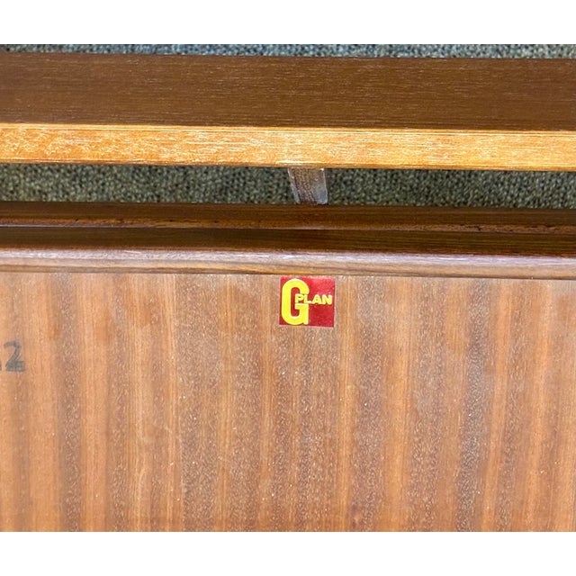 Wood European Mid Century Modern Extending Teak Dining Table W/ Butterfly Leaf by G-Plan c.1960 For Sale - Image 7 of 10