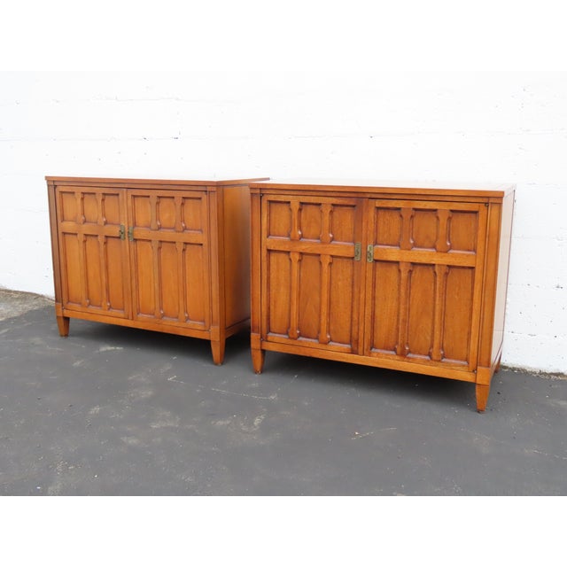 Mid-Century Modern Drexel Mid Century Modern Buffets Servers a Pair 6390 For Sale - Image 3 of 15