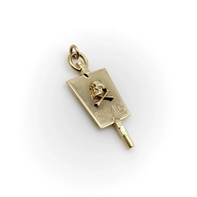 1950s 1950s 10k Gold Momento Mori Skull Pendant Charm For Sale - Image 5 of 10