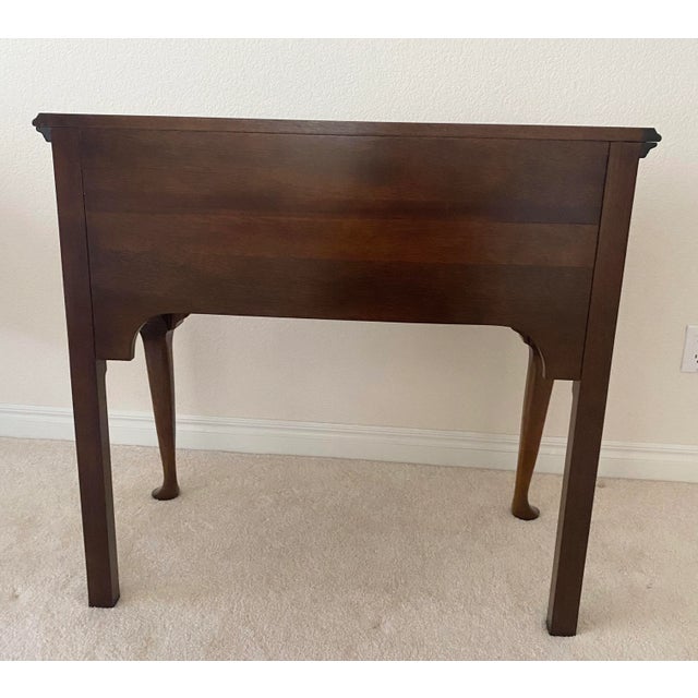 Mid 20th Century Mahogany Baker Style Lowboy/Entry Table/Accent Table Excellent "Mint" Condition. For Sale - Image 4 of 12