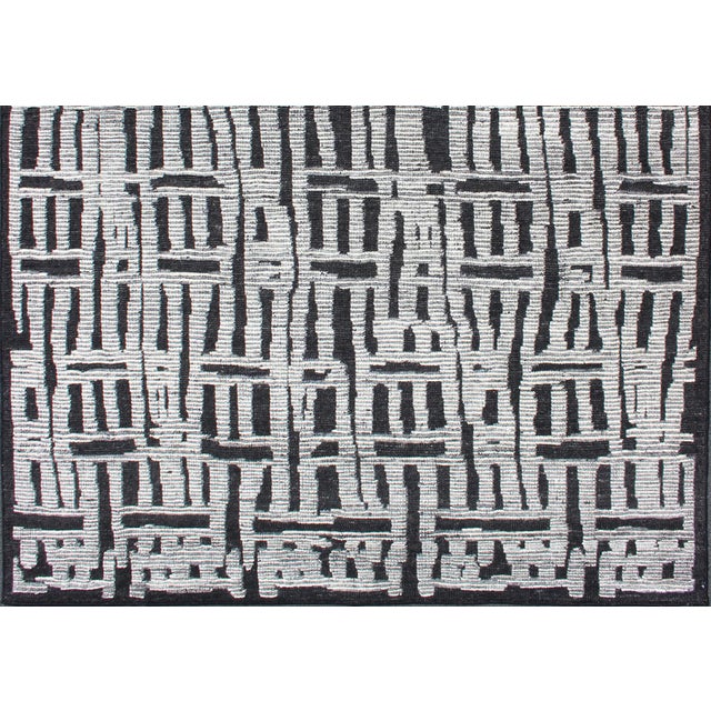 Sub-Geometric Abstract Design Modern Casual Rug in Black and Cream 8'3 X 9'7 For Sale - Image 10 of 13