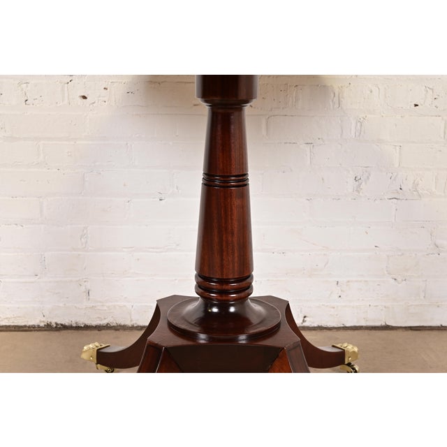 Wood Baker Furniture Georgian Banded Mahogany Pedestal Breakfast Table or Game Table, Newly Refinished For Sale - Image 7 of 10