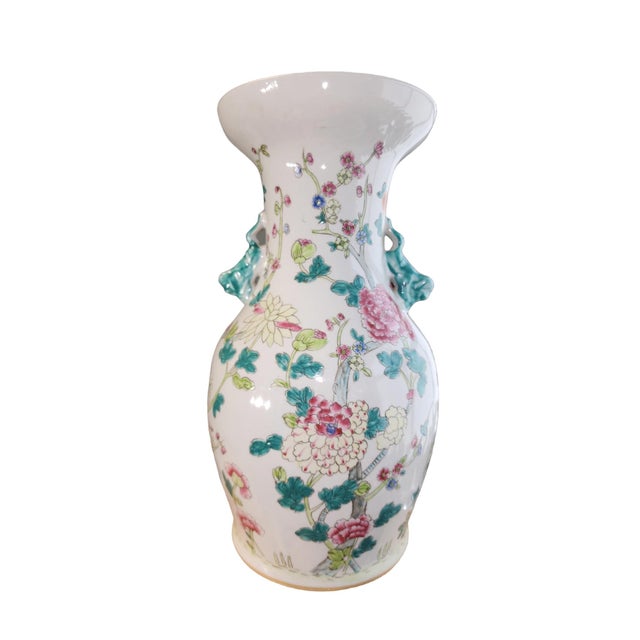 Chinoiserie 20th Century Qianlong Famille Rose Large Floral Vase For Sale - Image 3 of 7