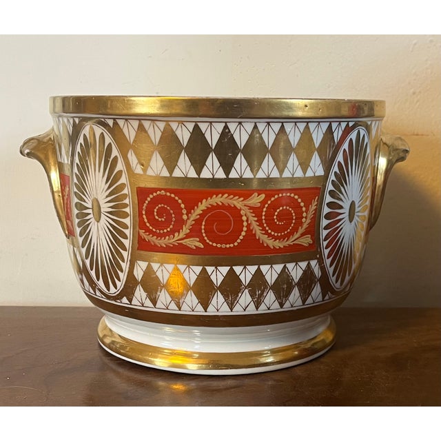 Coalport Porcelain Antique Early 19th Century English George III Coalport Porcelain Neoclassical Cachepot Jardiniere, Circa 1810 For Sale - Image 4 of 12