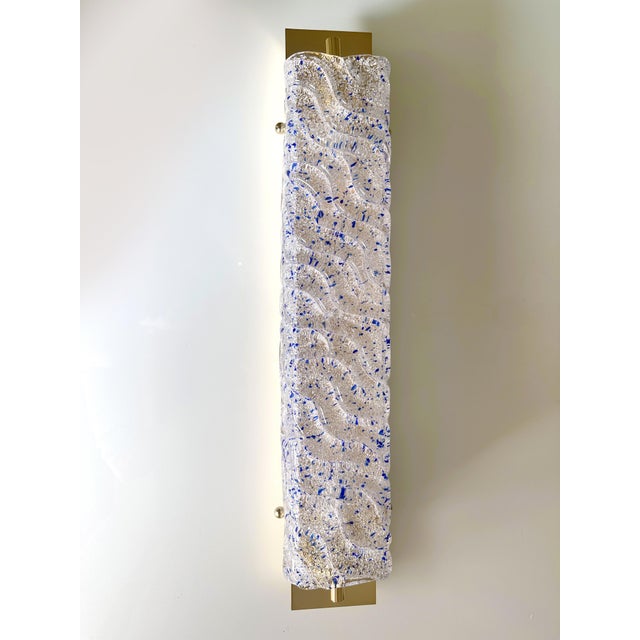 2020s Luxury Gold Wall Sconces With Blue "Graniglia" Murano Glass --Set of Two For Sale - Image 5 of 8