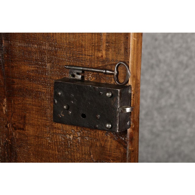 Mid 18th Century 18th Century Walnut Diaper Drawer, 1740s For Sale - Image 5 of 18