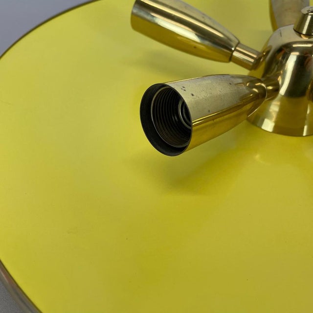 Theatre Wall Light in Brass and Yellow in the style of Stilnovo, Italy, 1950s For Sale - Image 10 of 18