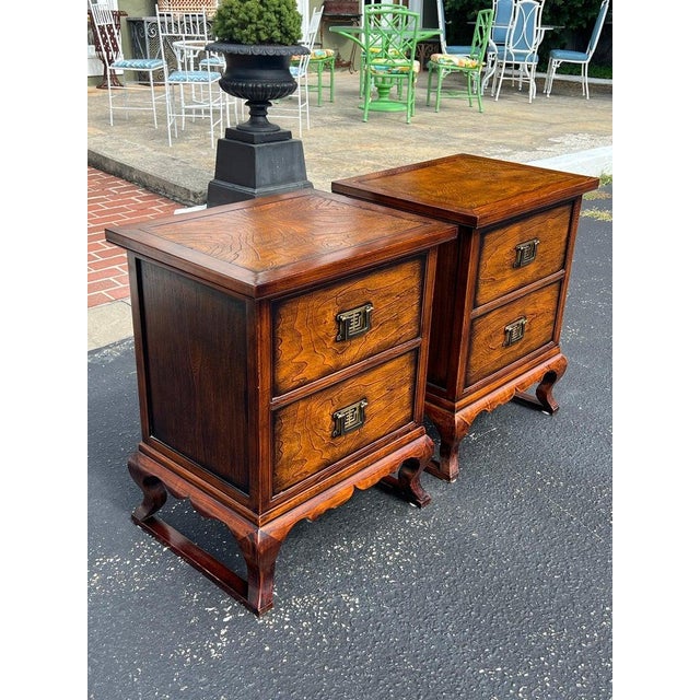 1990s Pair of Asian Style Nightstands For Sale In New York - Image 6 of 18