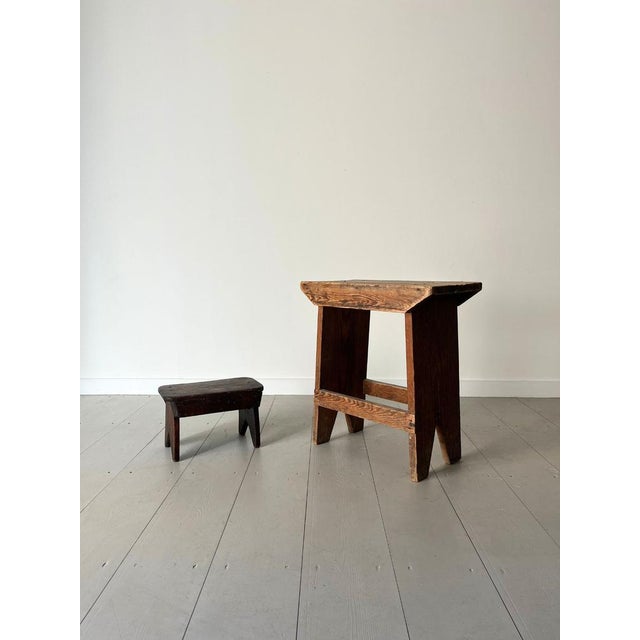 English Five Board Side Table, 1890s For Sale - Image 9 of 10