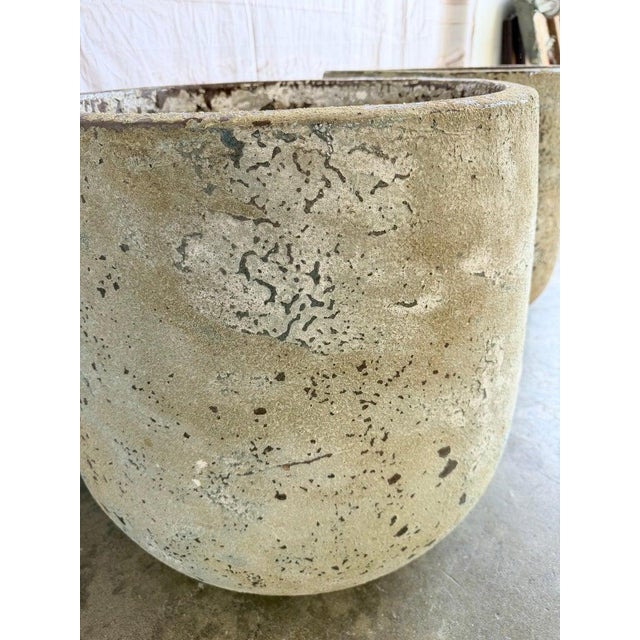 Cerulean Pair of Large 20th Century Pitted Limestone-Finish Terra Cotta Planters For Sale - Image 8 of 14