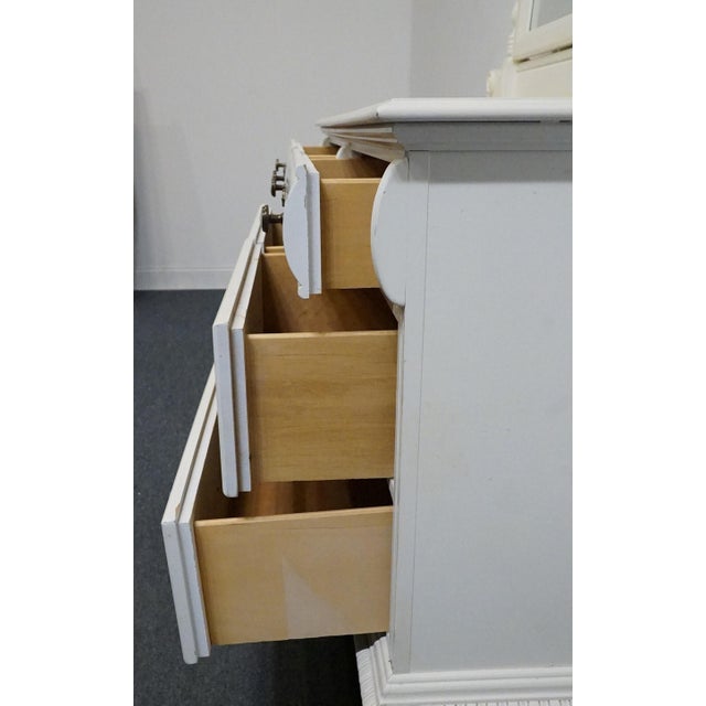 Off-white Lexington Furniture Off White Painted Traditional Victorian Style 56" Double Dresser W. Swivel Mirror 509-222 / 509-207 For Sale - Image 8 of 14