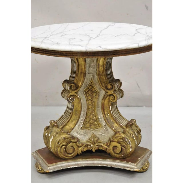Traditional Italian Regency Florentine Carved Wood 18" Round Marble Top Pedestal Side Table For Sale - Image 3 of 12