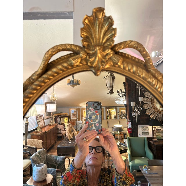 Italian Giltwood Oval Antique Mirror For Sale In Philadelphia - Image 6 of 18