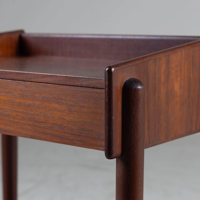 Danish Teak Bedside Table by Børge Mogensen for Søborg Møbler For Sale - Image 9 of 11