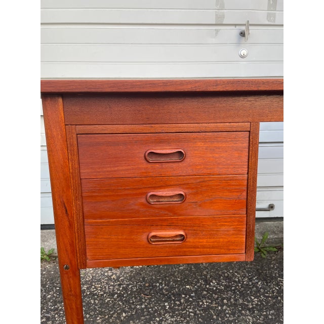 Vintage Refinished Arne Vodder Teak Drop Leaf Desk For Sale In Philadelphia - Image 6 of 10