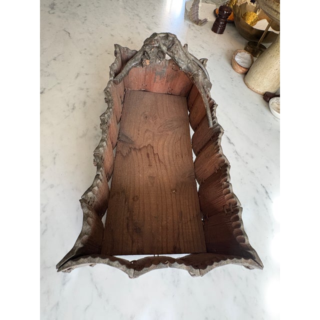 Chocolate Japanese Ikebana Wabi-Sabi Bamboo Carved Basket For Sale - Image 8 of 15