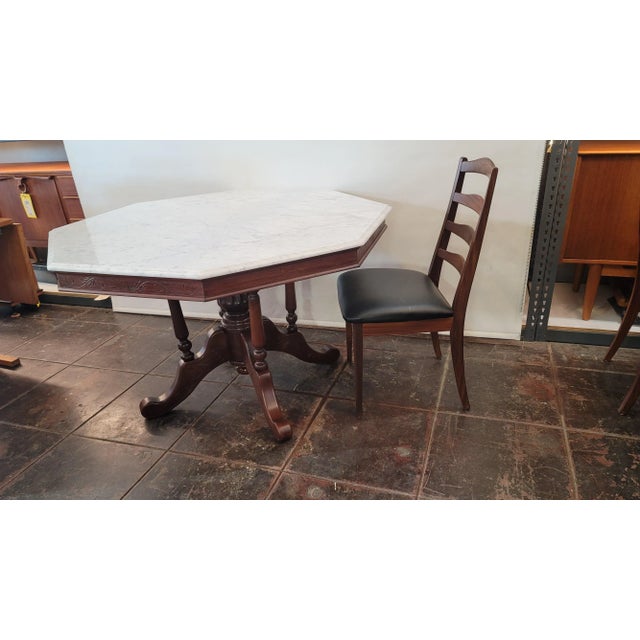 Late 20th Century Victorian Style Marble Top Dining Table Octangle White Carrara Marble With Brown Mahogany Base For Sale - Image 5 of 7