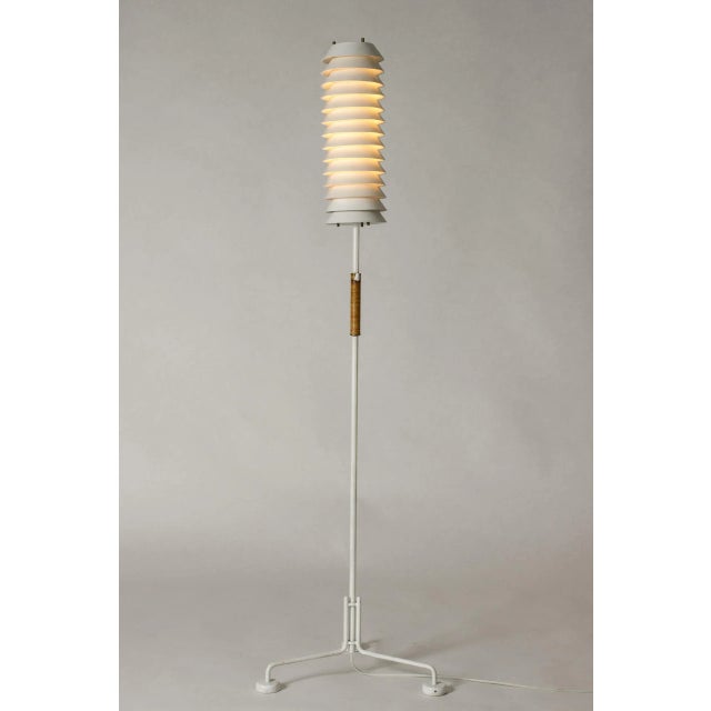Modernist Maija Mehiläinen Floor Lamp by Ilmari Tapiovaara, 1950s For Sale - Image 4 of 10