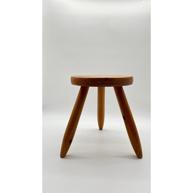 Pine Shepherd's Stool, 1970s For Sale - Image 4 of 14