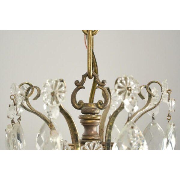 Mid 20th Century Rococo Revival Eight Arm Scalloped Crystal Chandelier For Sale - Image 4 of 11