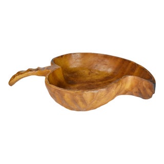 Mid 20th Century Hand Carved Solid Wood Large Size Leaf Shaped Bowl For Sale