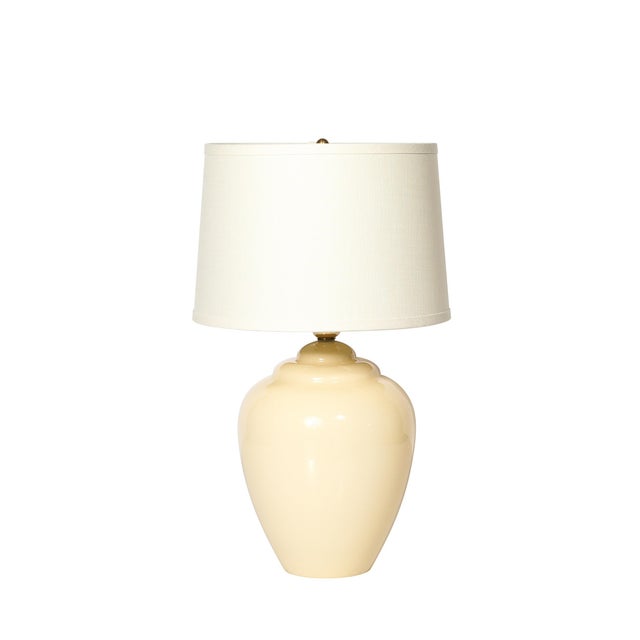 Pair of Modernist Hand-Blown Murano Glass Urn Form Vellum Hue Table Lamps For Sale - Image 4 of 11