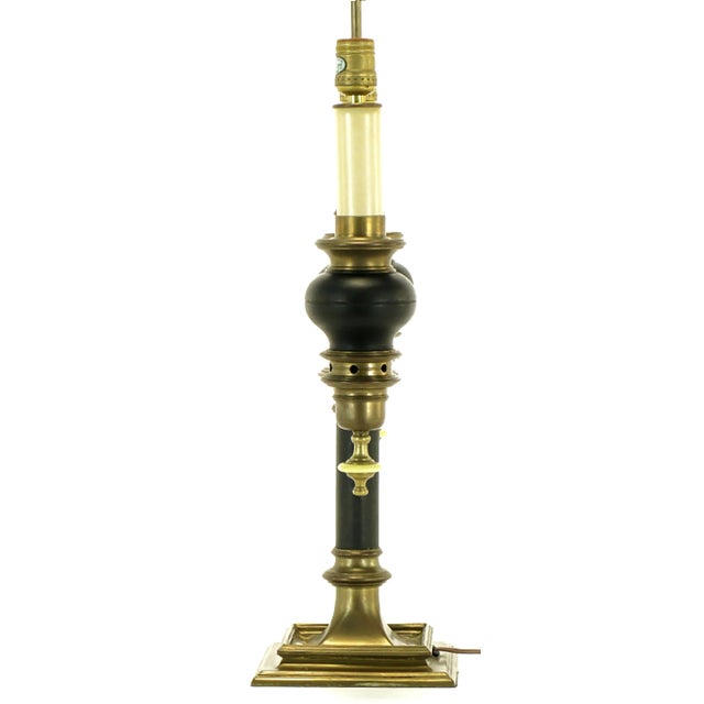 1950s Chapman Brass and Black Lacquer Empire Style Table Lamp For Sale - Image 5 of 10