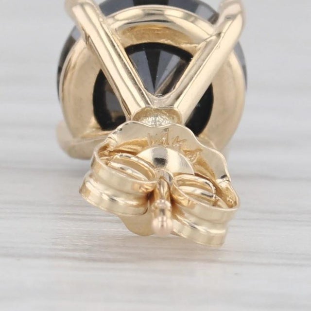 2020s New 2.67ctw Black Diamond Stud Earrings 14k Yellow Gold Round Solitaires For Sale - Image 5 of 6