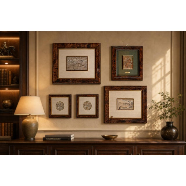 Splendid collection of bas-relief paintings on 925 silver foil, crafted by historic Italian silversmiths. The works are...