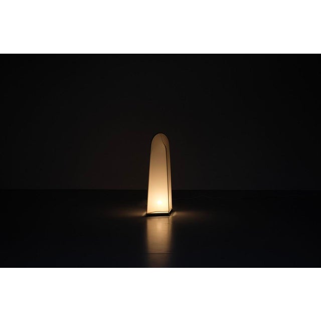 "Kazuki" floor lamp by Kazuhide Takahama for Sirrah, Italy, 1970s. Medium-sized "Kazuki 2" floor lamp with a metal frame...