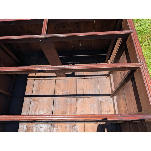 Antique American Georgian New England Style 2 Piece Solid Cherry Highboy Chest on Chest Late 1800s For Sale In Cleveland - Image 6 of 18