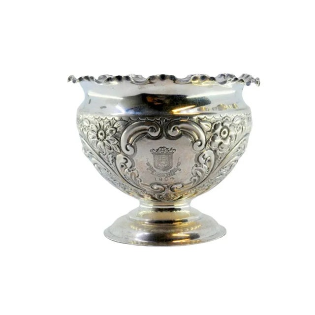 Metal Silver Bowl with Floral Reliefs and Smooth Round Base For Sale - Image 7 of 7