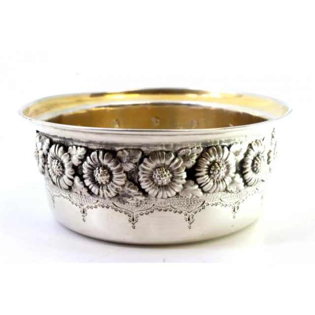 Silver Washbasin with Revealed Floral Engravings For Sale - Image 5 of 8