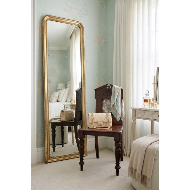 Chestnut Late 19th-Century Victorian Aesthetic Movement Walnut Hall Chair With Inset Tazza Tile For Sale - Image 8 of 10