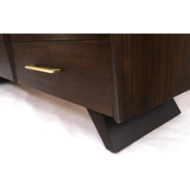 Mid 20th Century Concave Front Sculptural Profile Large Pulls 6 Drawers Restored Espresso Dresser For Sale - Image 5 of 13