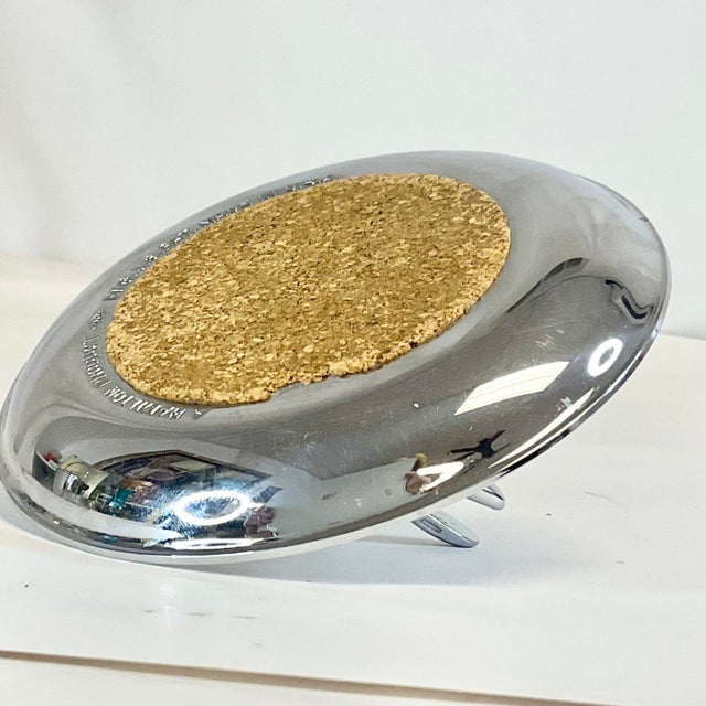 1970s 1970s Vintage Boho Chic Figurative Chrome Large Billed Ducks Ashtray With Snuffer. For Sale - Image 5 of 6