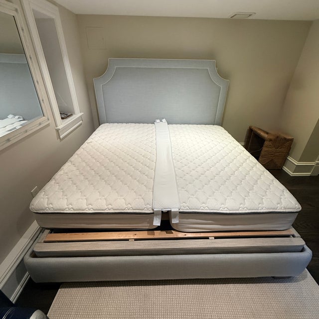 Traditional King Size Serena & Lily Tall Hyde Bed For Sale - Image 3 of 9