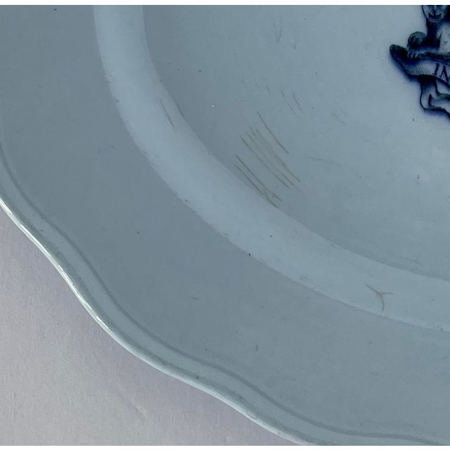 Ceramic 1868 English Baby Blue Flow Ware Heraldic Platter With Leopards & Crown - For Sale - Image 7 of 7