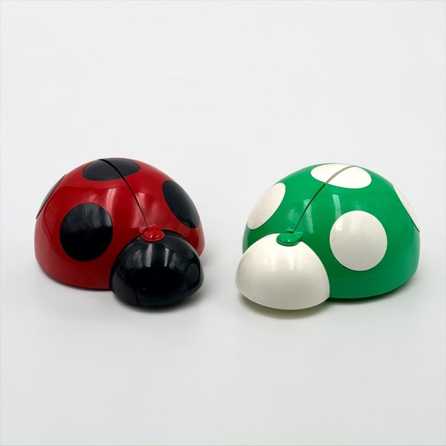 Lucinelle Ladybug Lamps by Jean-Pierre Vitrac for Co&Co, France, 1970s, Set of 2 For Sale - Image 4 of 15