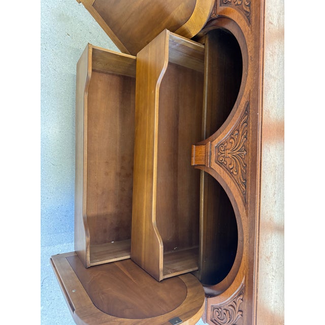 1960s Vintage French Louis XVI Style Buffet Credenza, 1960s – Regency Style Cabinet For Sale - Image 5 of 10