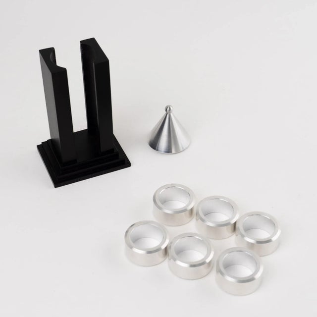 Vintage Building-Shaped Napkin Ring Holder Set With 6 Silver Metal Rings For Sale - Image 12 of 14