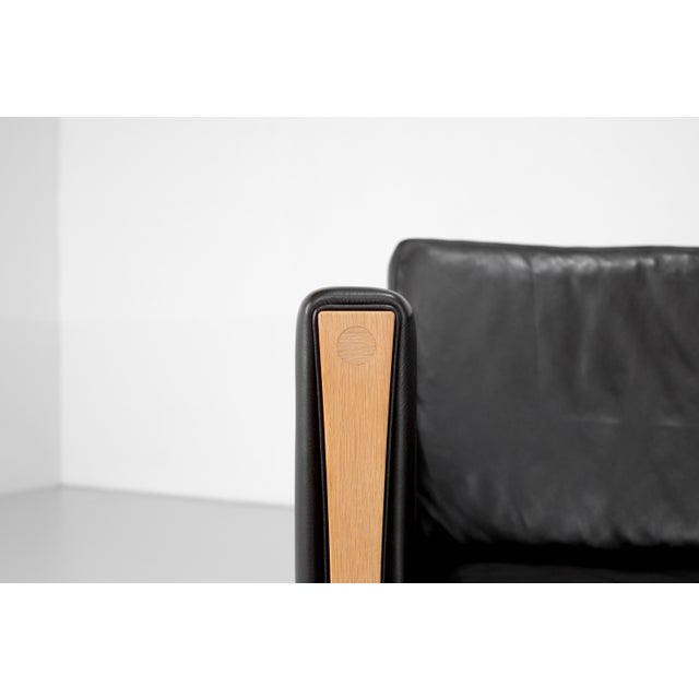 CH163 Sofa by Hans J. Wegner for Carl Hansen & Son, Denmark, 2010s For Sale - Image 3 of 18