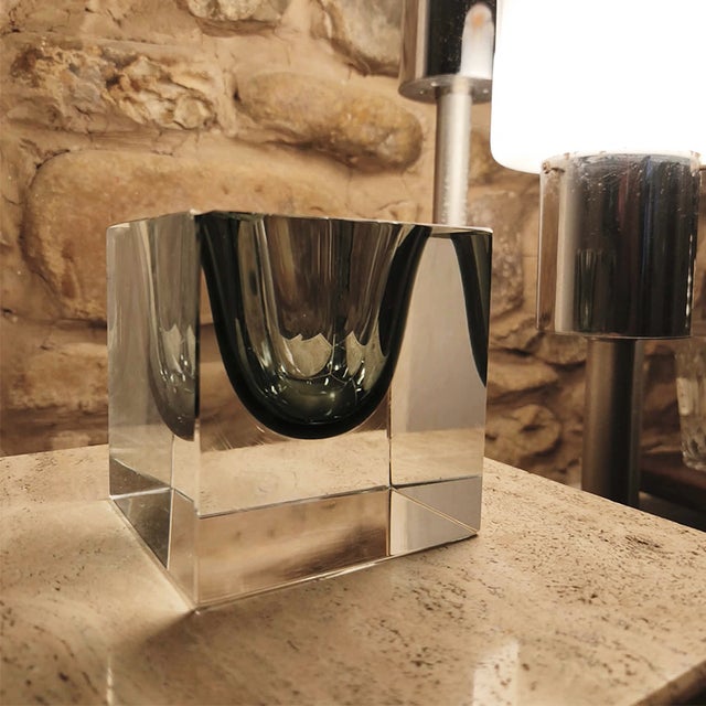 Big Rare Cube - Ashtray or Catch-all in Murano Glass by Flavio Poli for Seguso. Stunning Dark Gray Submerged color. In the...