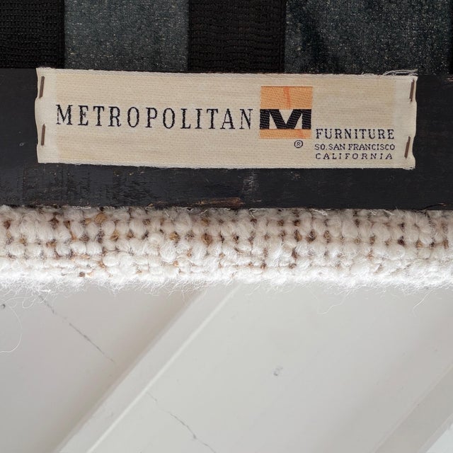 White Horseshoe Sofa by Jules Heumann for Metropolitan c. 1970s. For Sale - Image 8 of 8