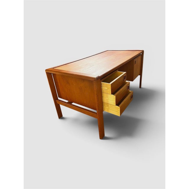 1960s Scandinavian Teak Desk by H.P. Hansen, Denmark, 1960s For Sale - Image 5 of 8